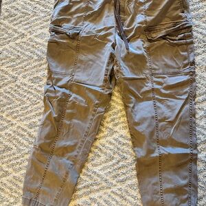 Men's Land’s End Slim Fit Khaki Cargo Pants